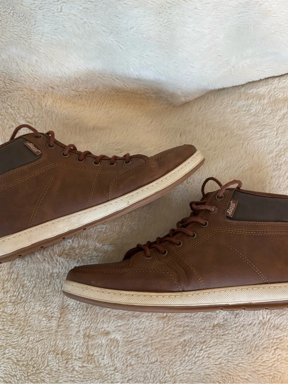 Bass Brown Leather Chukka Boots